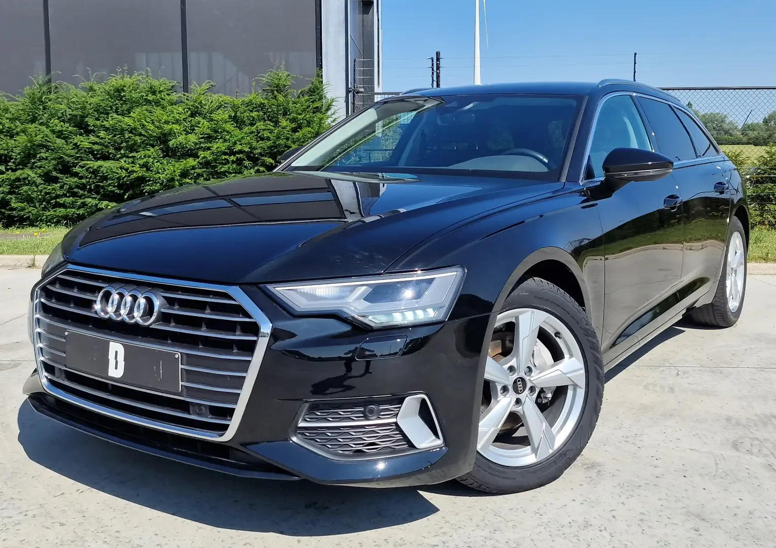 Audi A6 Avant 35 TDi/Trekh/Carplay/Sport/Memo Seats/Alcant Noir - 1