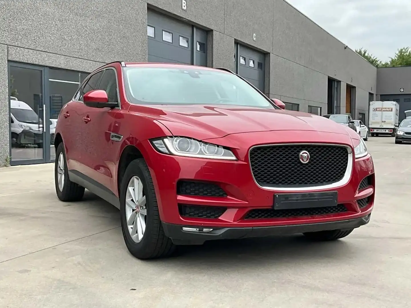 Jaguar F-Pace 20d AWD Rood - 1