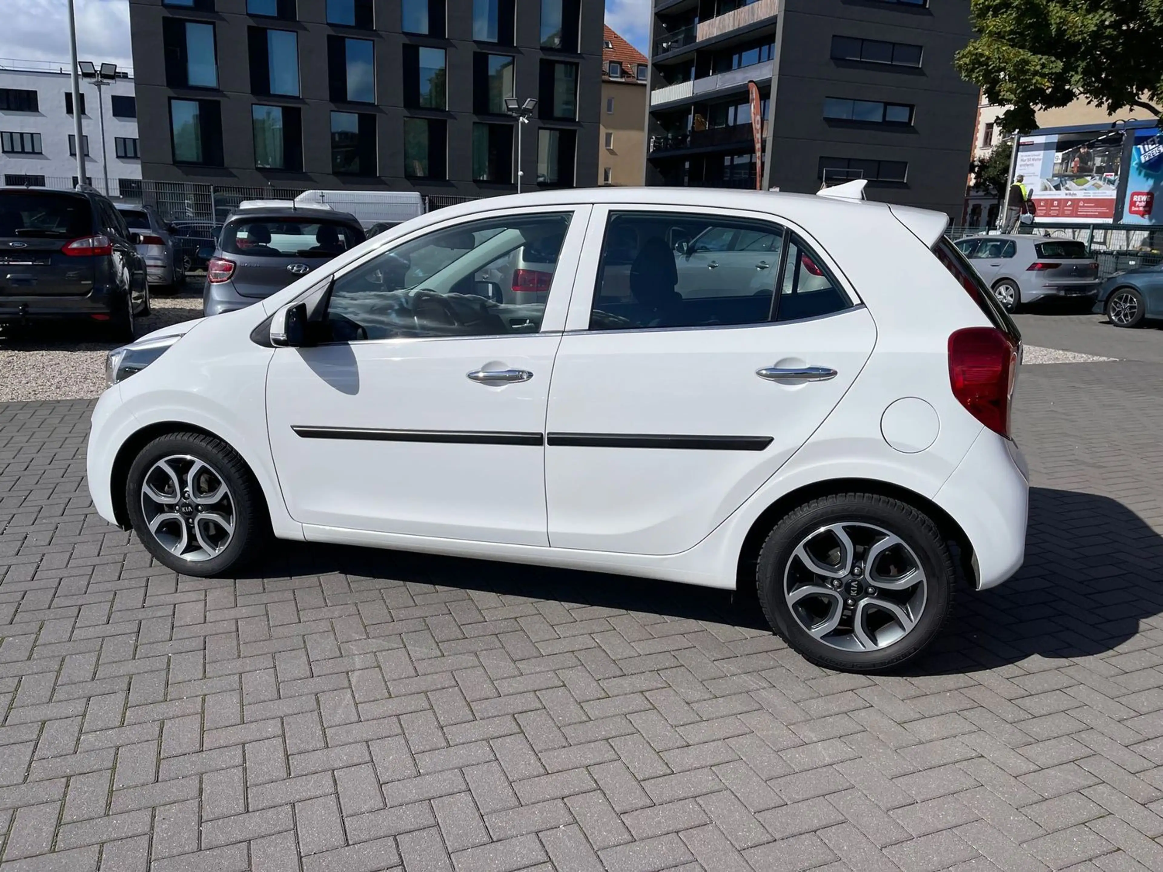 Kia Picanto Spirit/Navi/Sitzheiz./BLuetooth/Tempomat/Full Link — photo 5