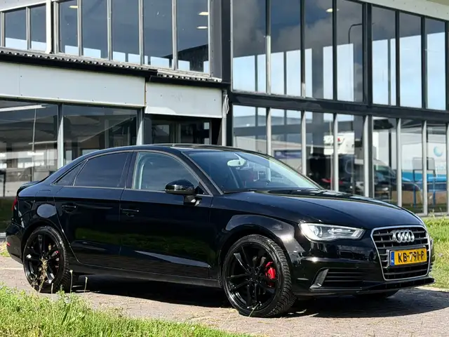 Audi A3 view 3