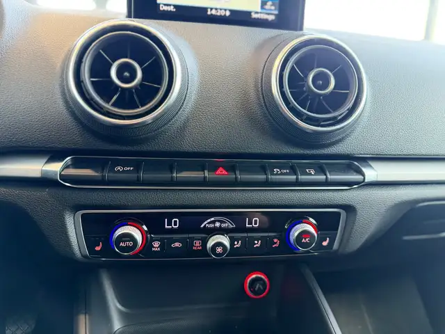 Audi A3 view 14