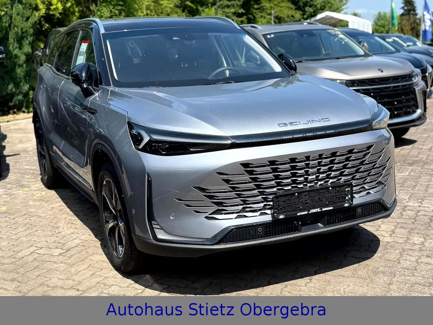 BAIC Beijing X75 Automatik, Grosses SUV mit Mega Komfort Grau - 1