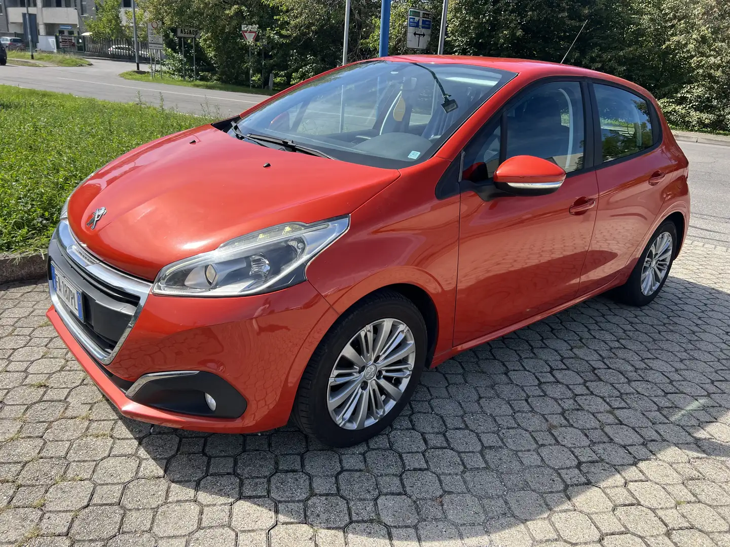 Peugeot 208 5p 1.2  UNICO PROPRIETARIO!!!DISTRIBUZIONE NUOVA - 2
