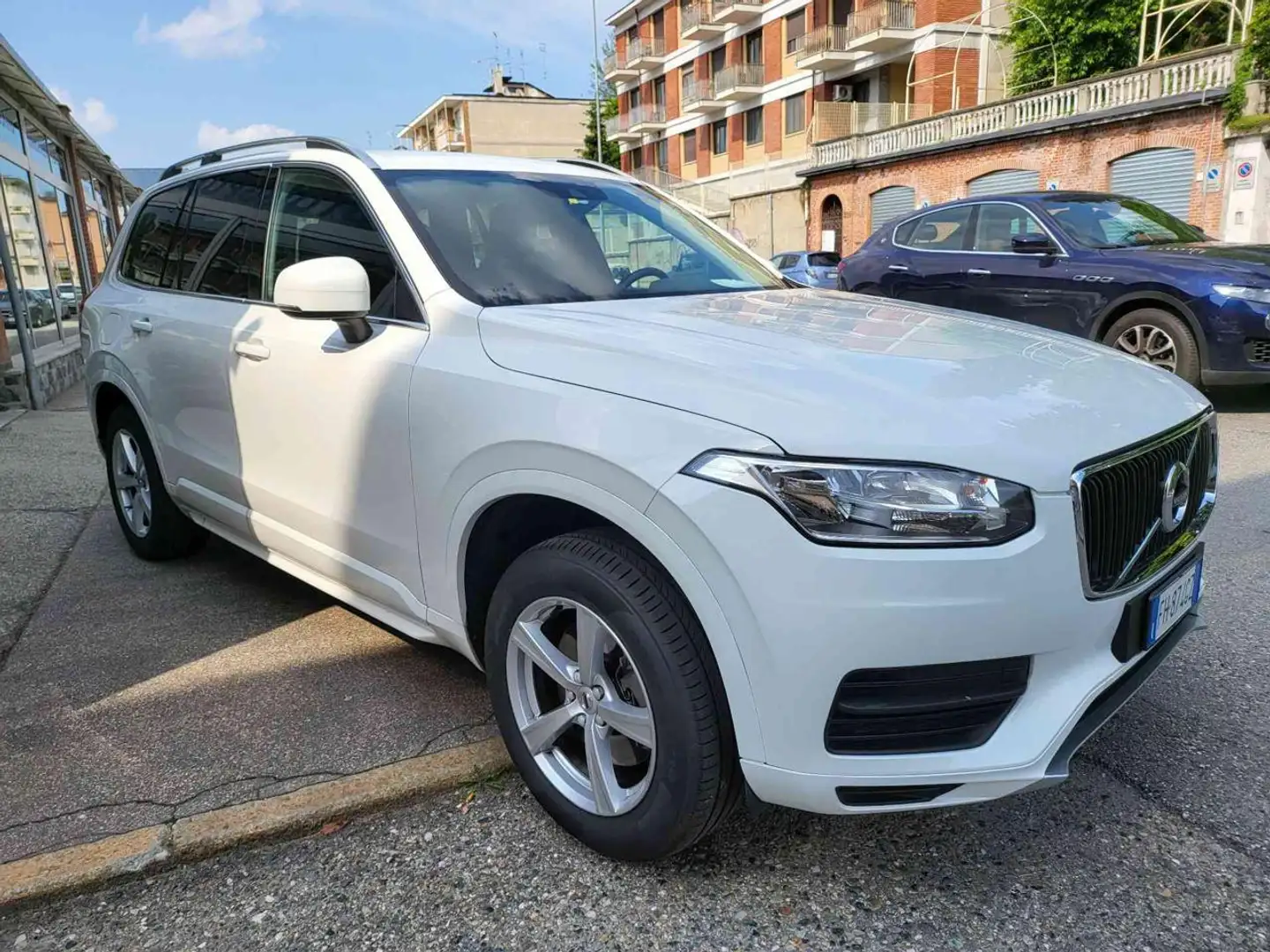 Volvo XC90 D5 AWD Geartronic 7 posti Kinetic Wit - 1