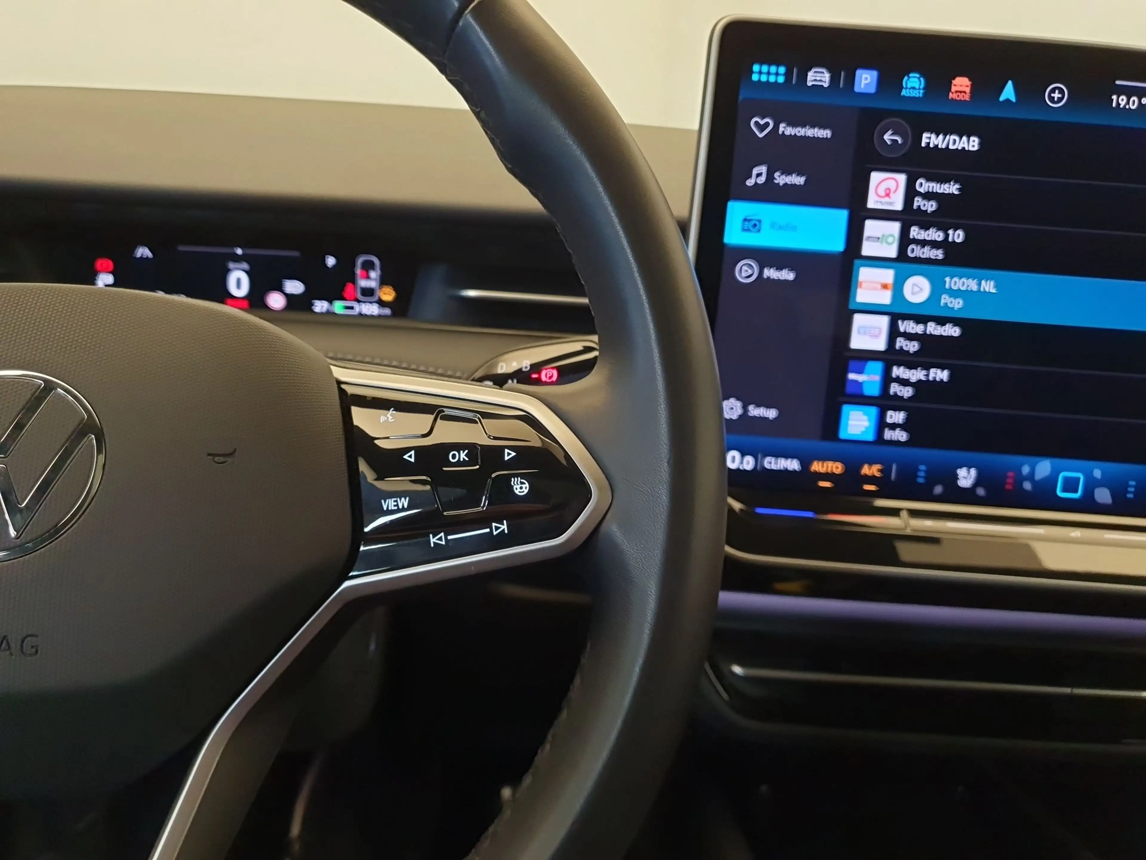 Volkswagen ID.7 Tourer Pro S 86 kWh 286pk Trehkaak, Pano, Harman/K — photo 14