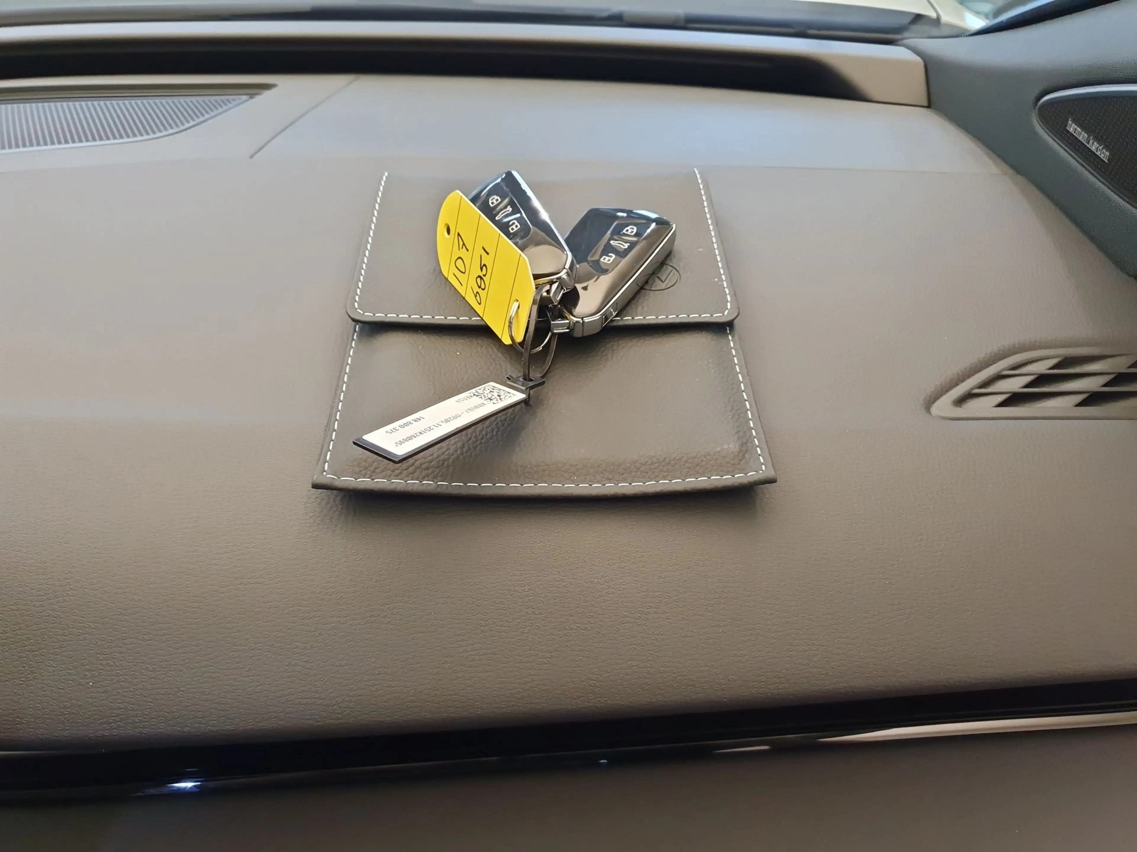 Volkswagen ID.7 Tourer Pro S 86 kWh 286pk Trehkaak, Pano, Harman/K — photo 33