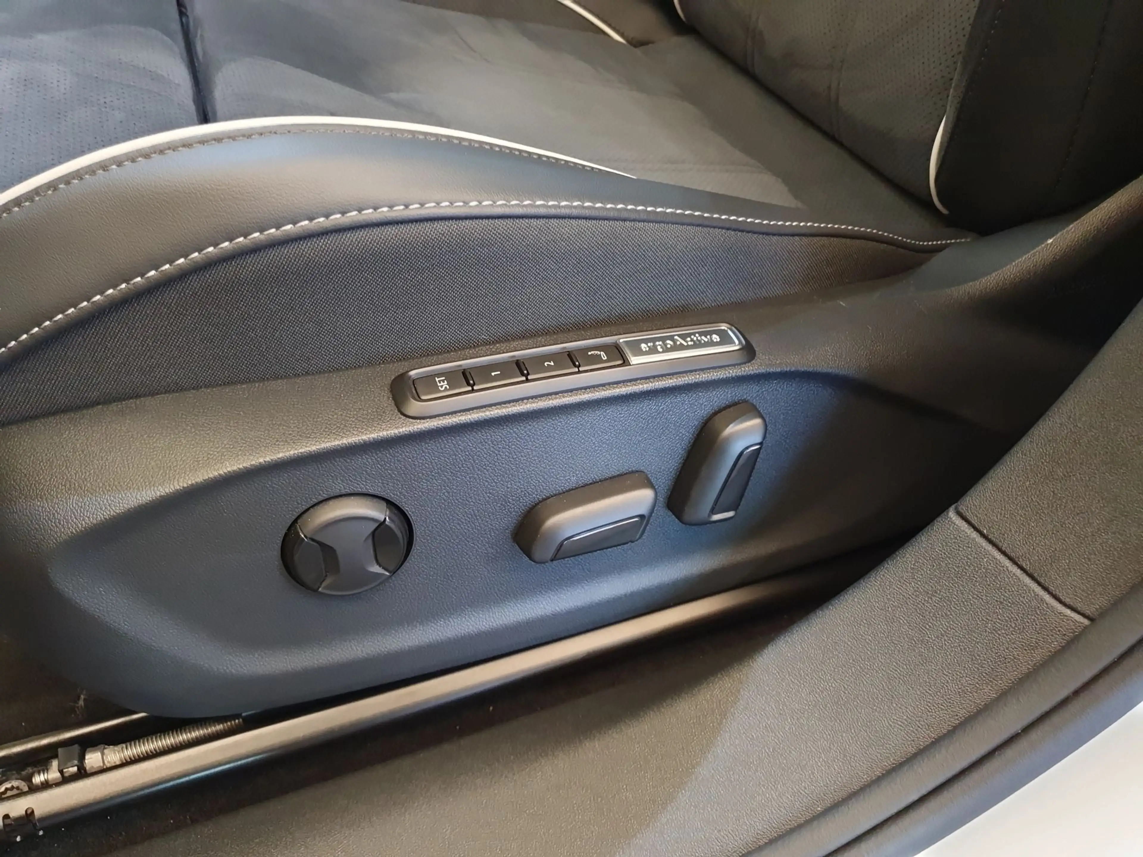 Volkswagen ID.7 Tourer Pro S 86 kWh 286pk Trehkaak, Pano, Harman/K — photo 23
