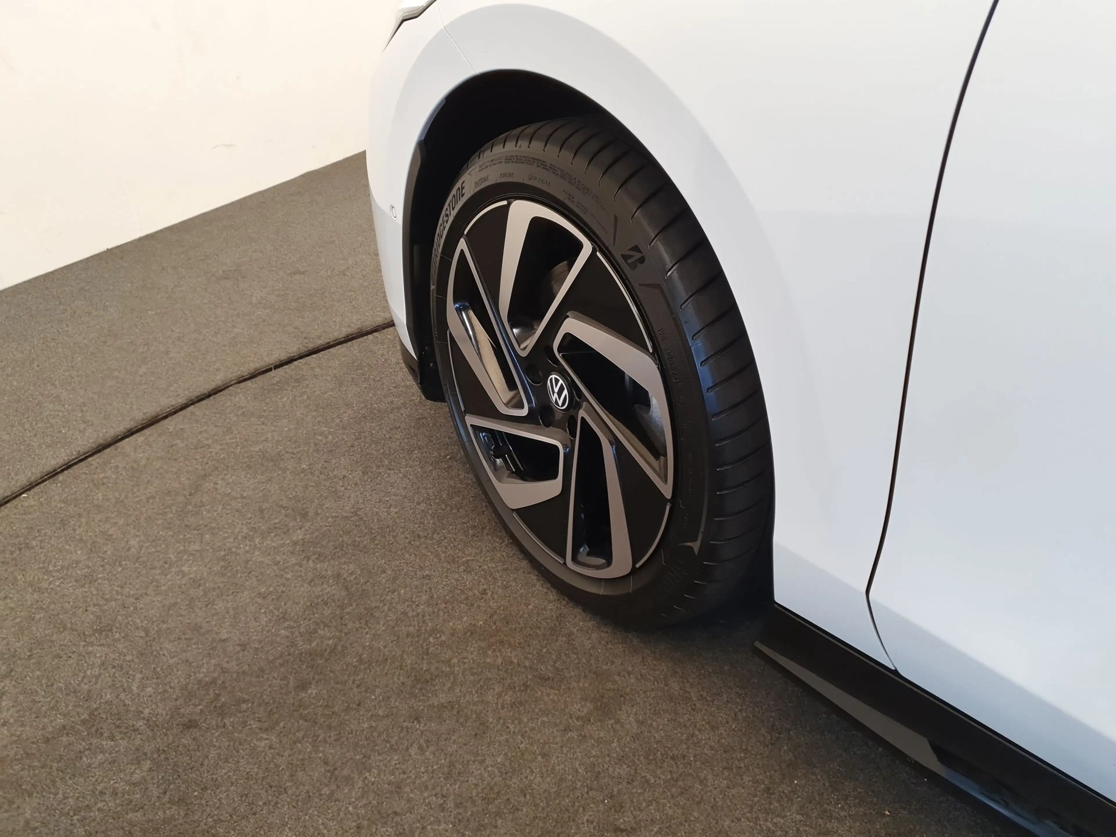 Volkswagen ID.7 Tourer Pro S 86 kWh 286pk Trehkaak, Pano, Harman/K — photo 10