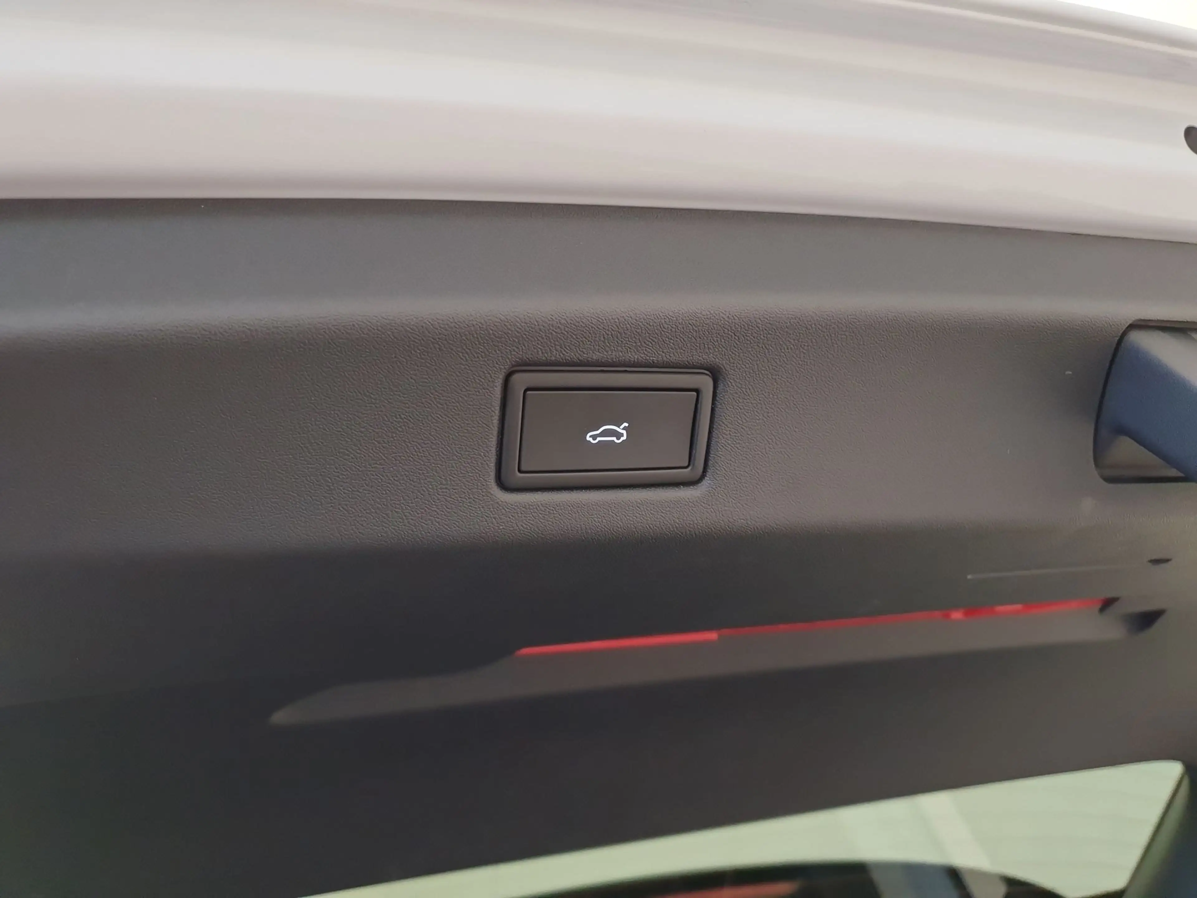 Volkswagen ID.7 Tourer Pro S 86 kWh 286pk Trehkaak, Pano, Harman/K — photo 31