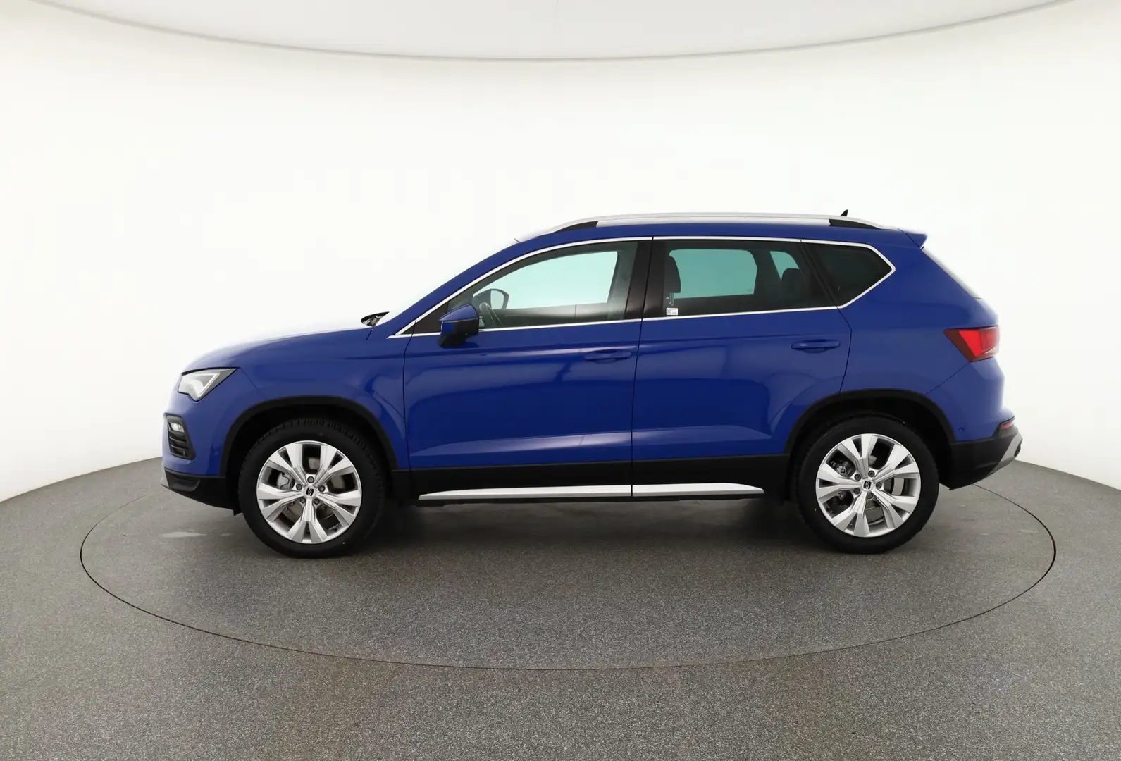 SEAT Ateca 2.0 TDI 4Drive Xperience AHK Alcantara ACC Bleu - 2