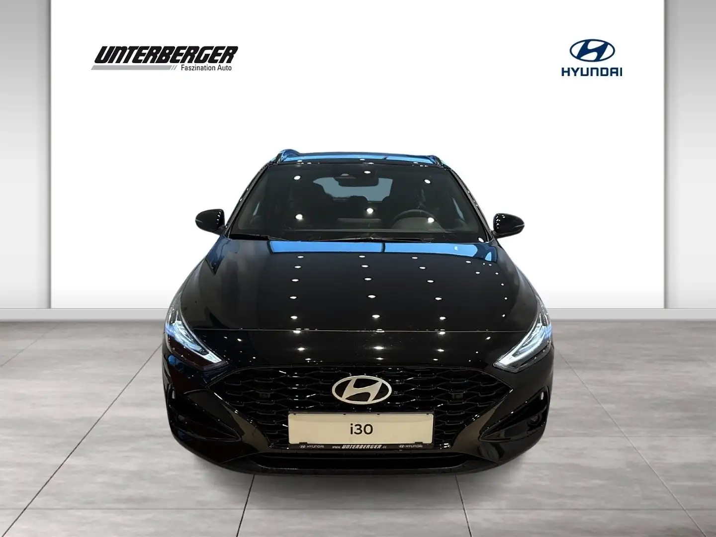 Hyundai i30 Kombi PD GO Plus 1.0 TGDI DCT c5ku3 abz. Superbonu Schwarz - 2
