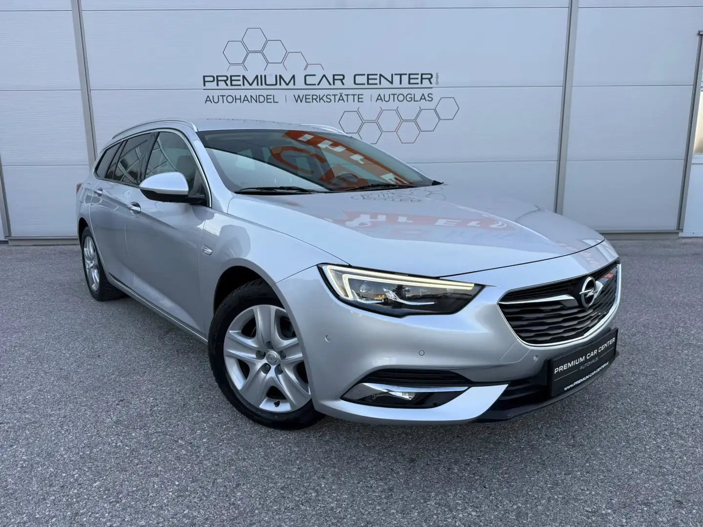 Opel Insignia 2,0 CDTI ST Innovation LED / NAVI / KAMERA / LEDER Grau - 1