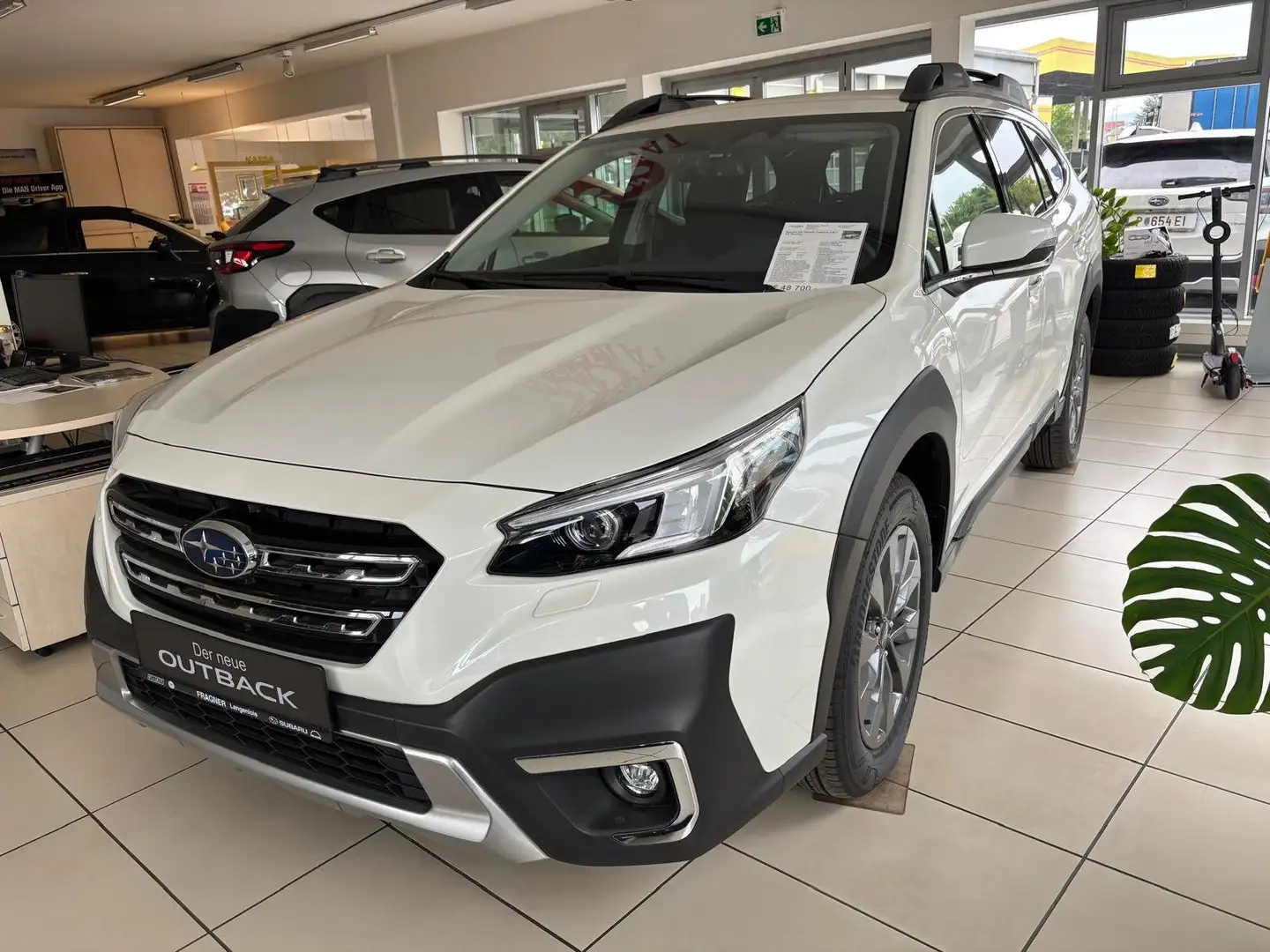 Subaru OUTBACK Outback 2,5i L ES Touring Weiß - 1