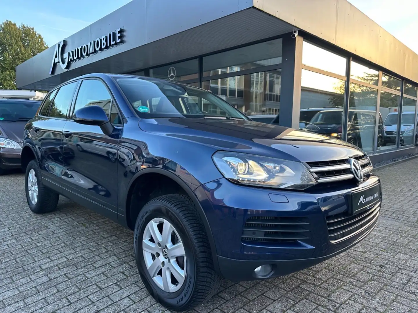 Volkswagen Touareg V6 TDI*DSG*LED*AHK3.5T*StHz*Luftfahrwerk Blau - 2