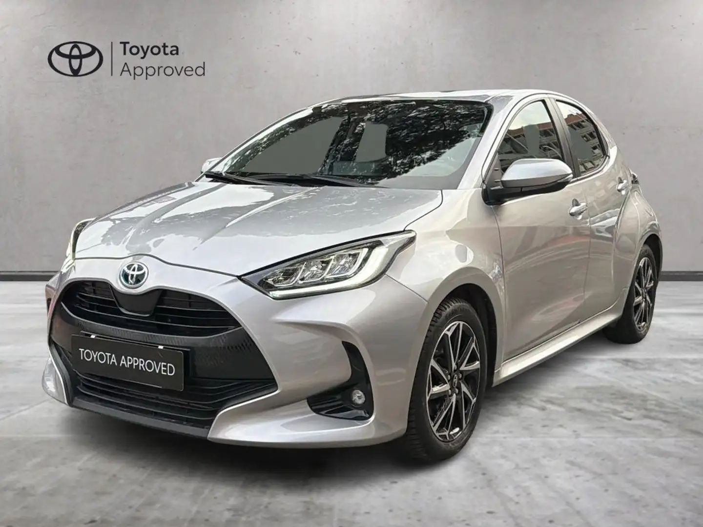 Toyota Yaris Yaris 1.5h Trend Argento - 1