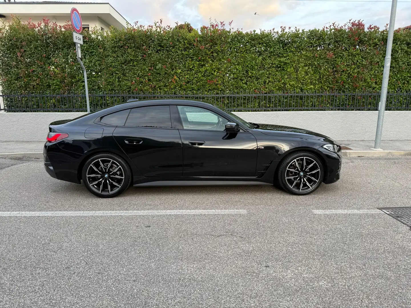 BMW 420 420d Gran Coupe mhev 48V Msport auto Nero - 1