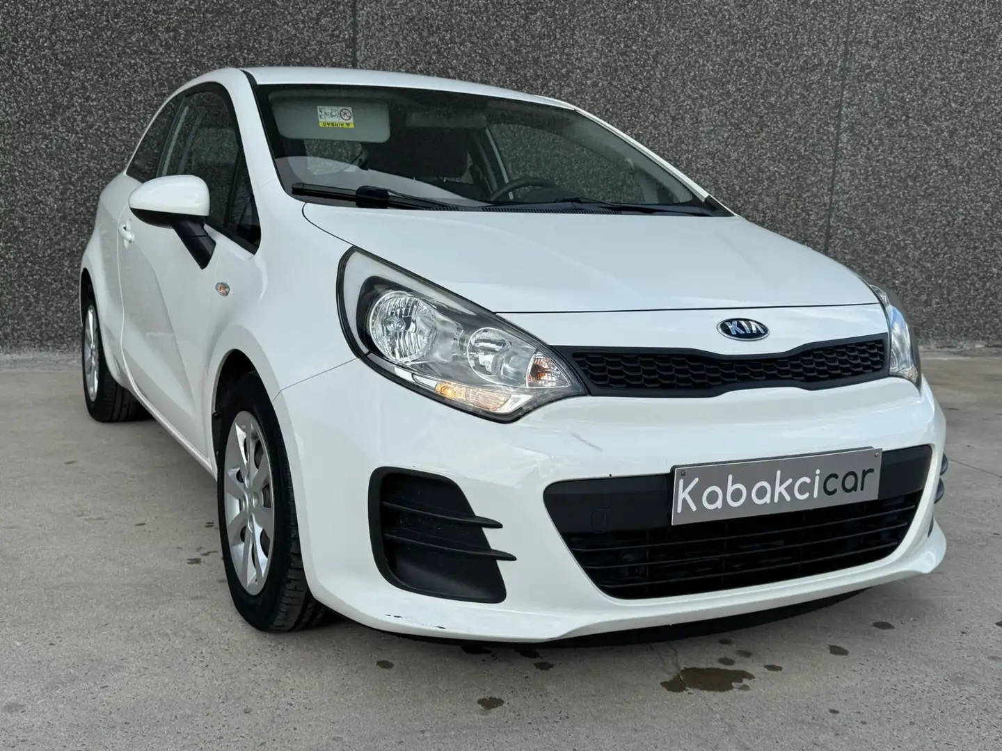 Kia Rio 1.2i Easy//74.000 KM//CAMERA/GPS/USB/GARANTIE 12M Blanc - 1
