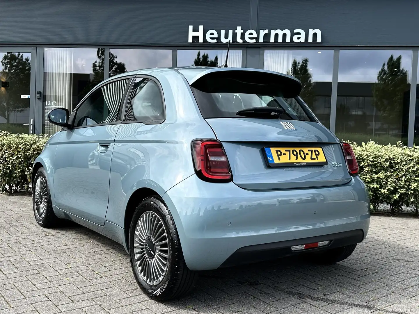Fiat 500e Electric Automaat PDC/ Stoelverwarming Blauw - 2