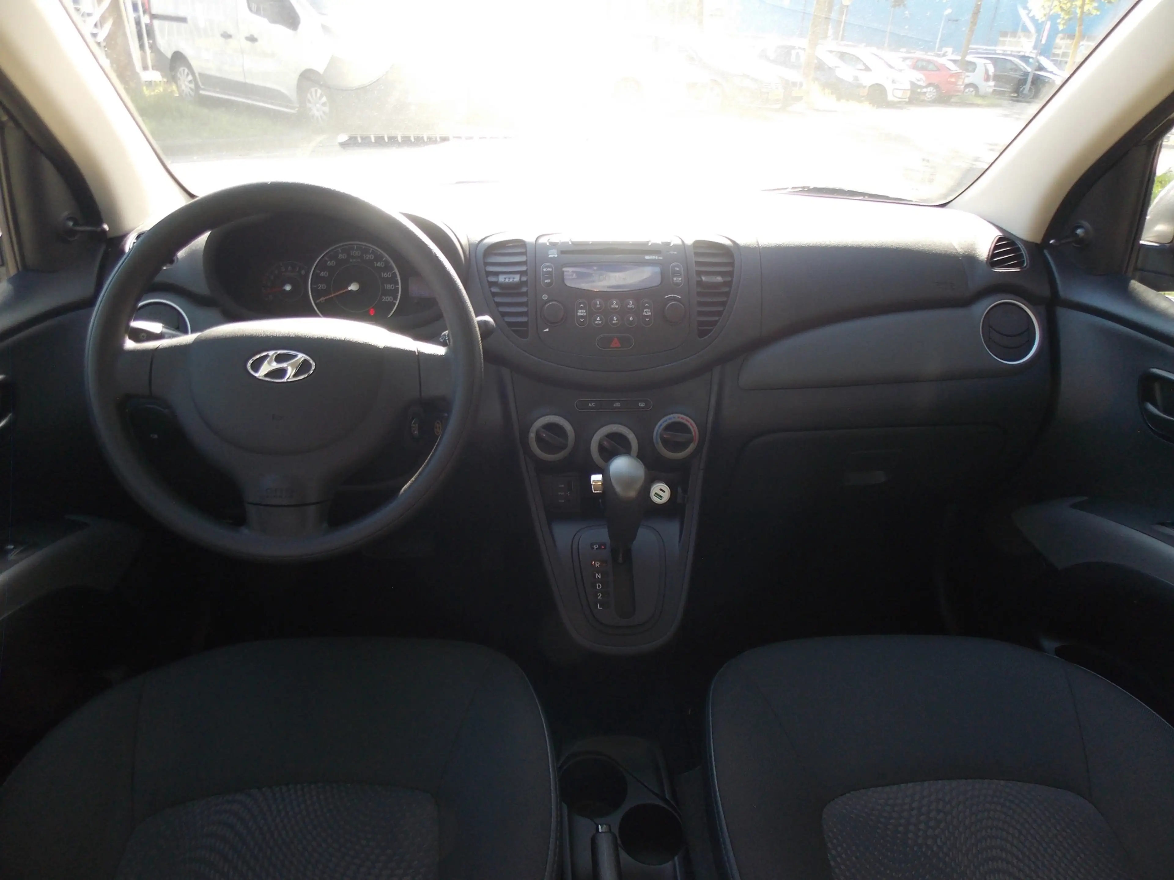 Hyundai i10 1.1 i-Catcher Automaat Airco Elek Pakket 5Deurs 20 — photo 3