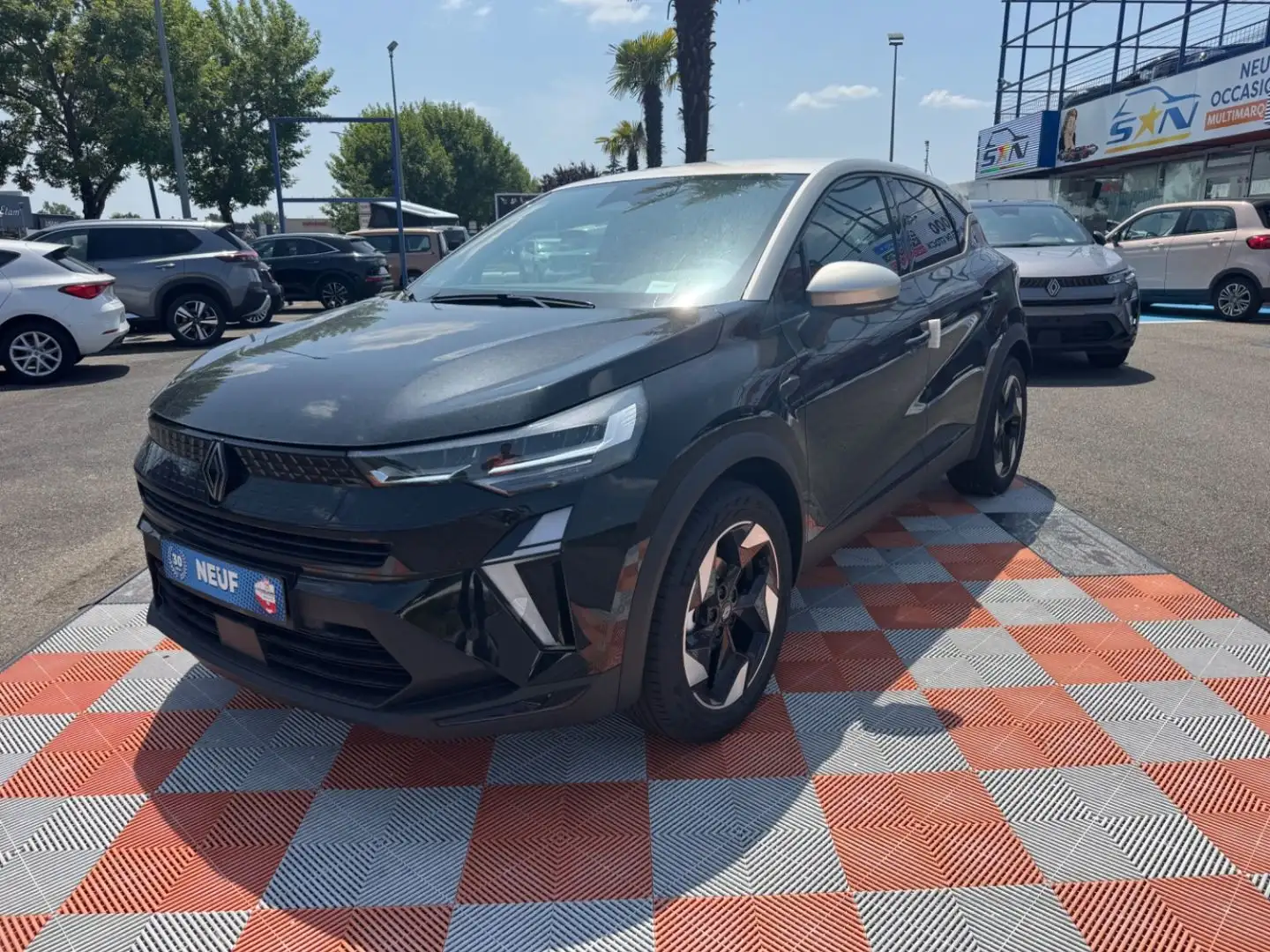 Renault Captur ECO-G 100 BV6 TECHNO GPS Caméra JA 18\u0026amp;quo Noir - 2