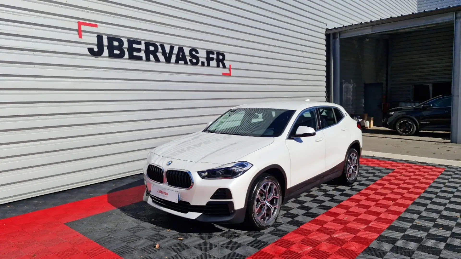 BMW X2 F39 SDRIVE 18I 136 CH DKG7 BUSINESS DESIGN Blanc - 1