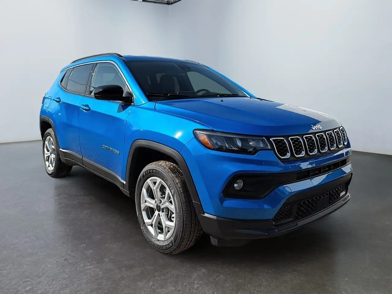 Jeep Compass снимка Jeep Compass