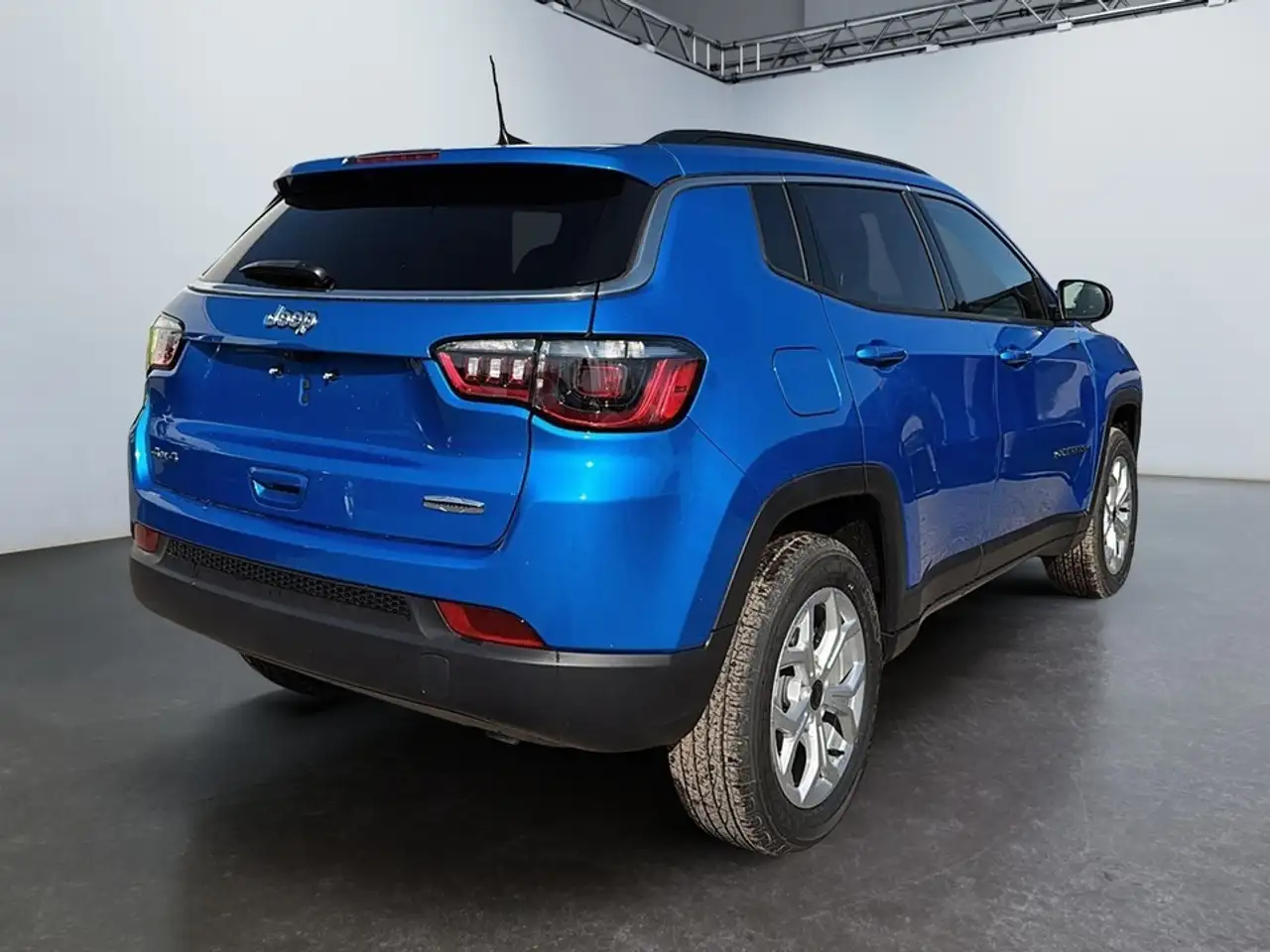 Jeep Compass снимка Jeep Compass