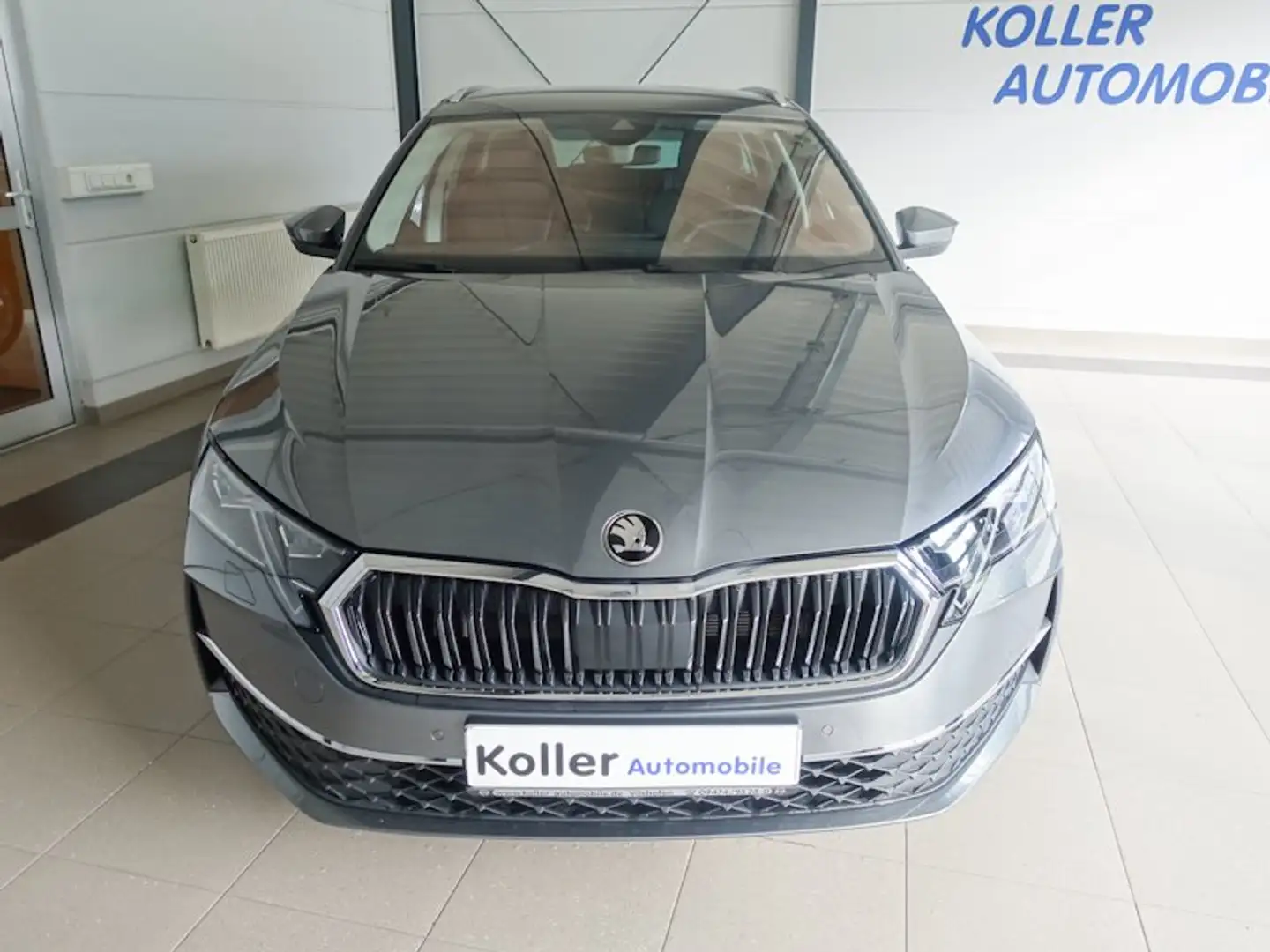 Skoda Octavia Combi 2.0TDI Selection *5 Jahre Garantie bis max. Gris - 2