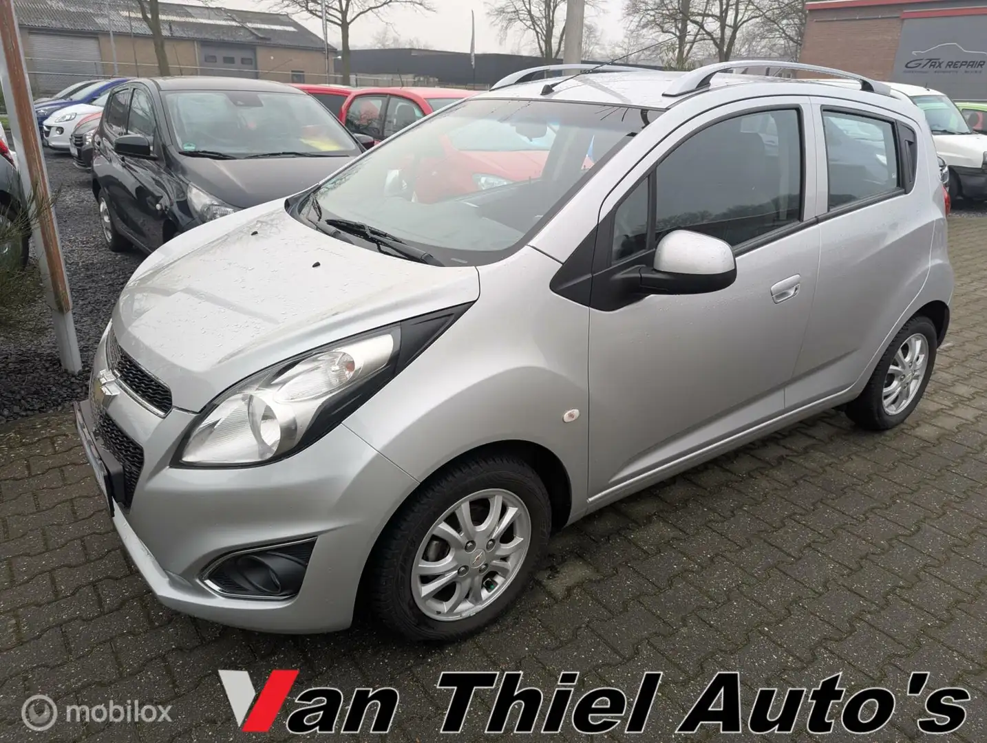 Chevrolet Spark 1.2 16V LTZ Plateado - 1