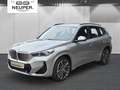 BMW iX1 eDrive20 Silber - thumbnail 1