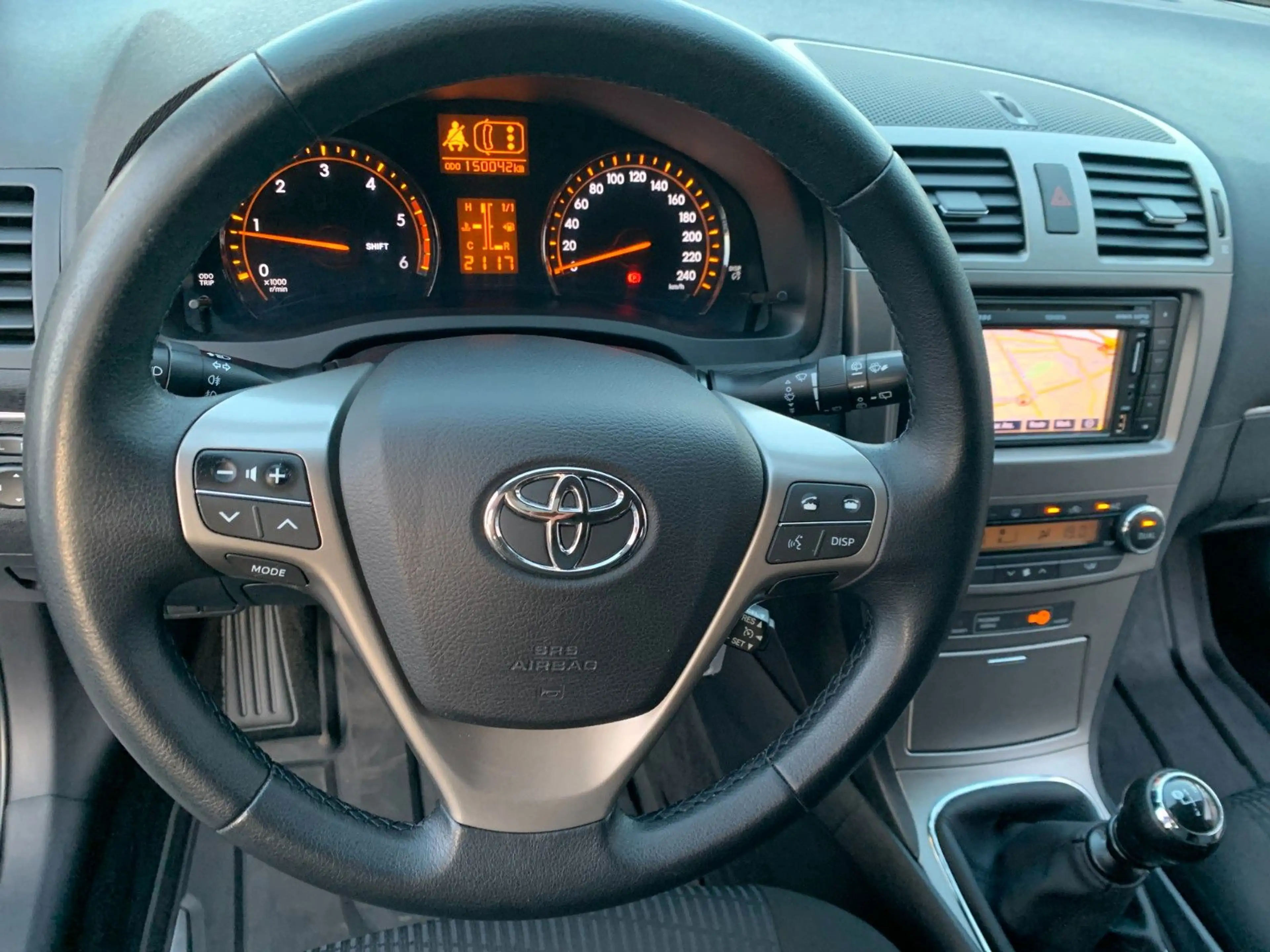 Toyota Avensis Kombi 2.2 Diesel Edition Service Heft — photo 5
