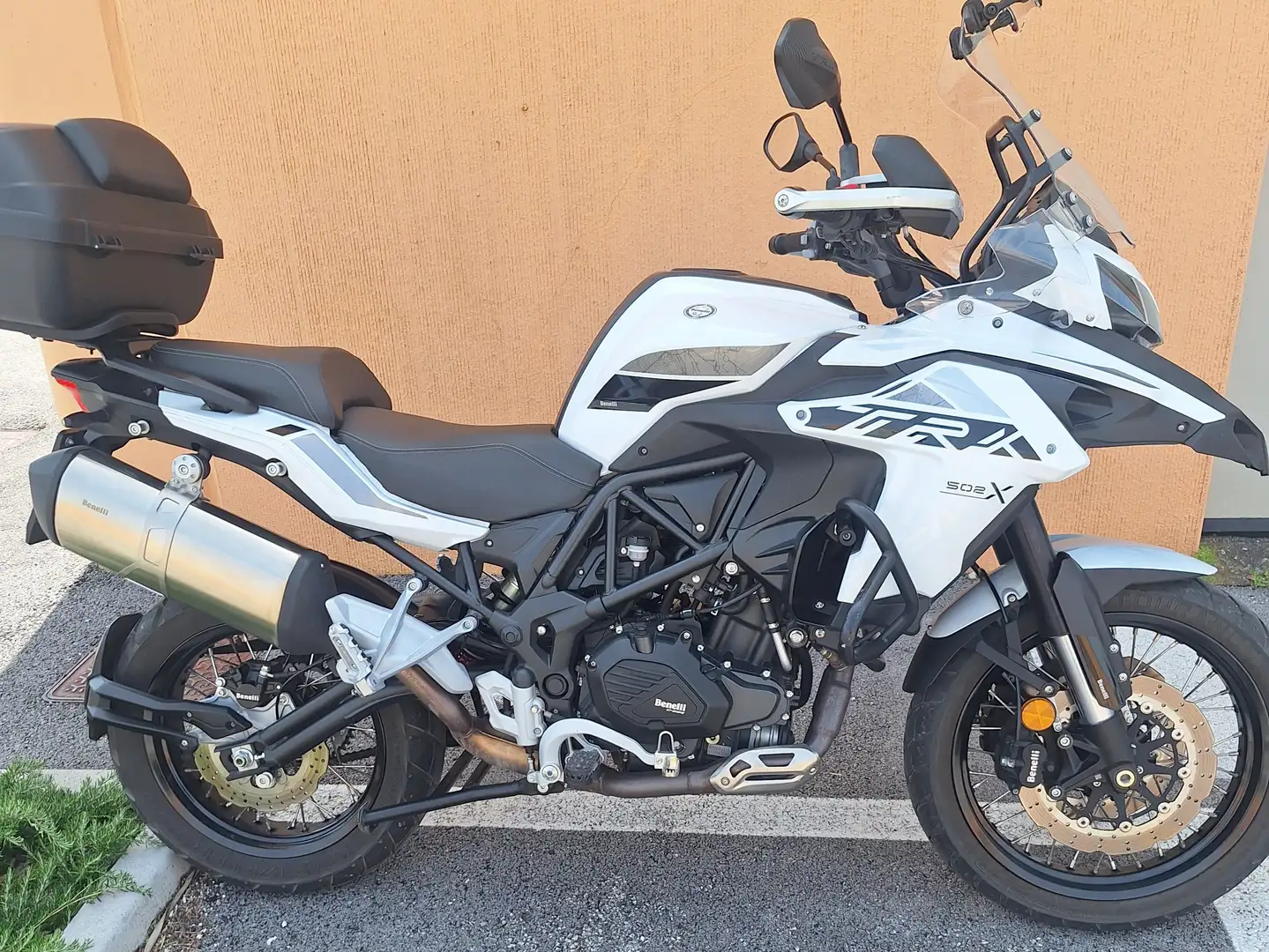 Benelli TRK 502 X Biały - 1