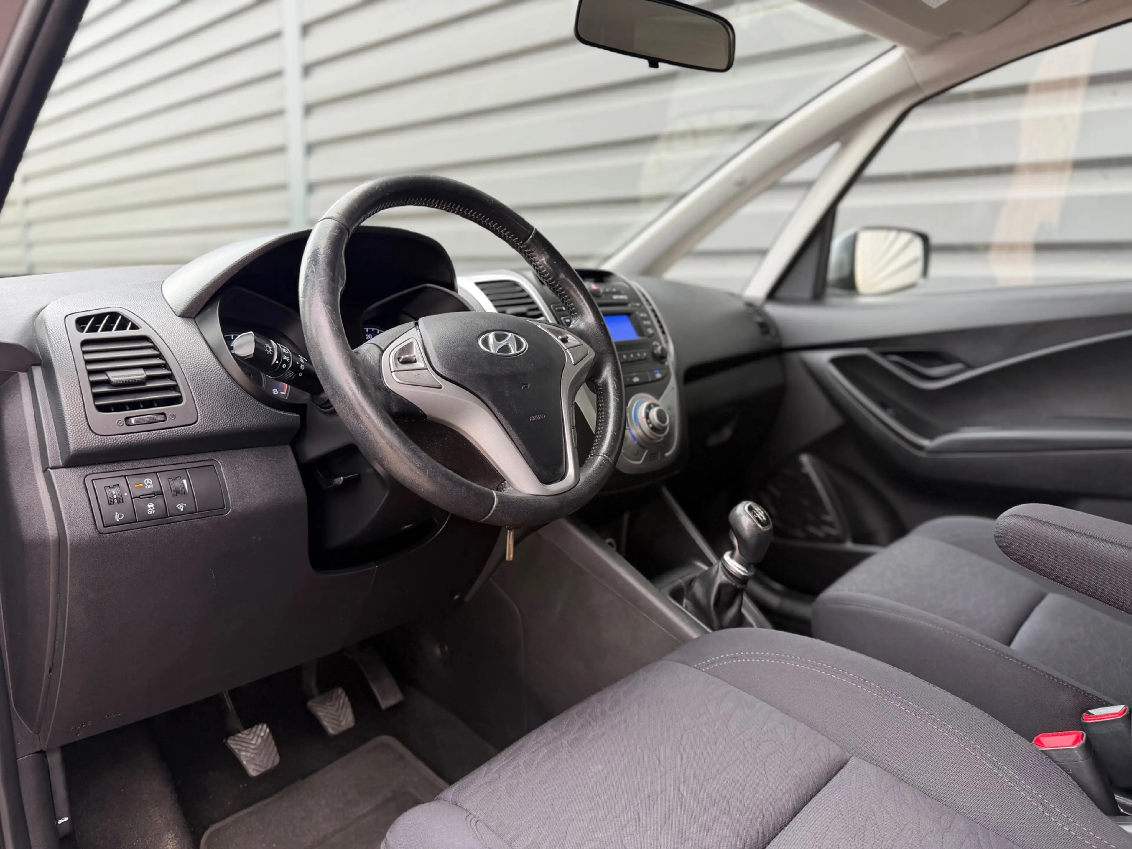 Hyundai iX20 1.4i i-Motion Airco Trekhaak Complete onderhoud — photo 10