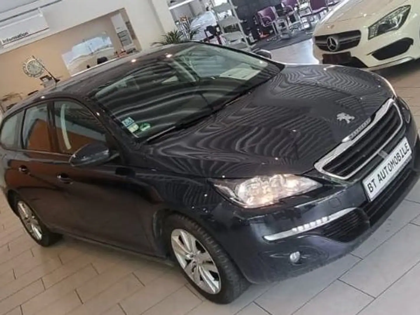 Peugeot 308 Business-Line Navi PDC KlimaAut Grau - 1