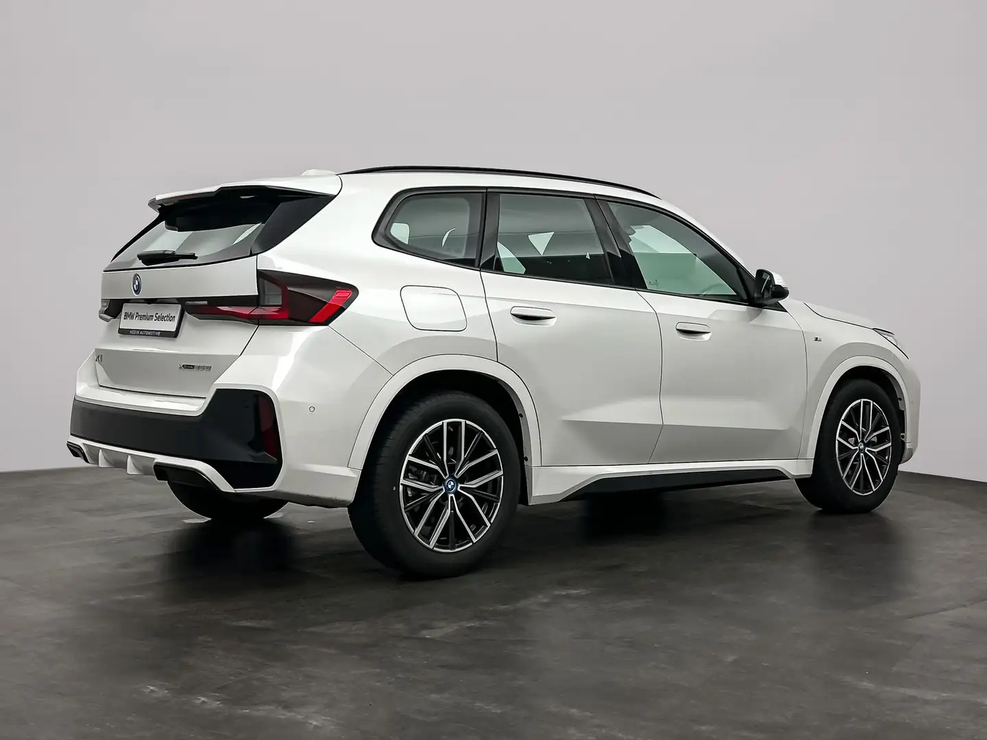 BMW X1 xDrive25e M-Sport | Harman Kardon | Verwarmd stuur Blanco - 2