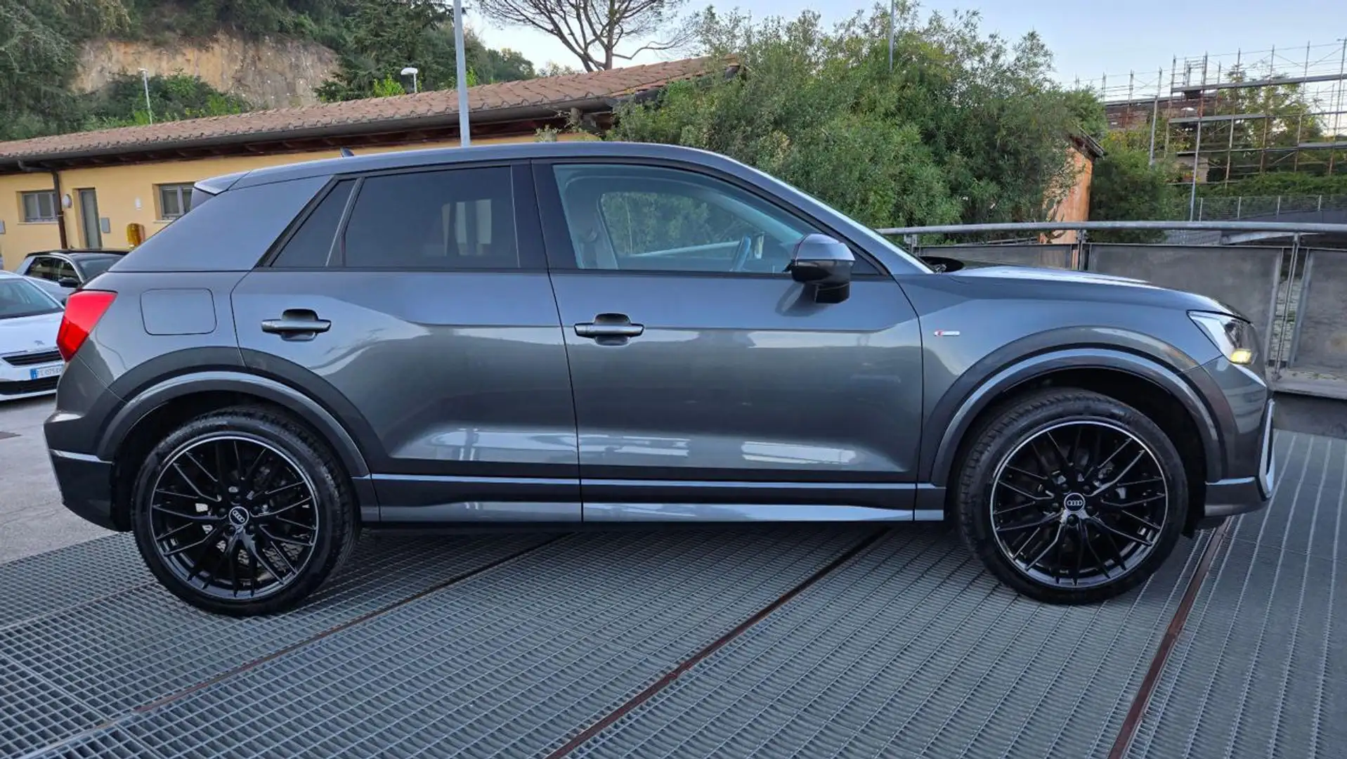 Audi Q2 35 TFSI S-LINE S-TRONIC PROMO FIN CAMERA UFF AUDI Grigio - 2