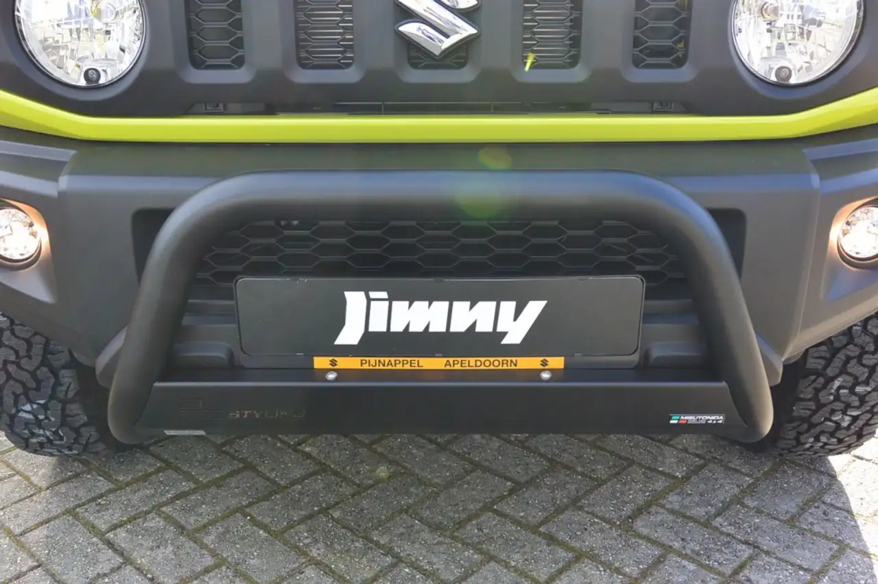 Suzuki Jimny 2023 — фото 11