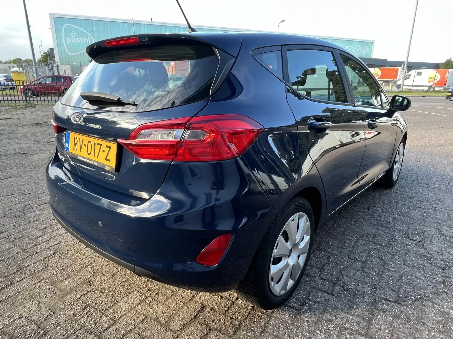 Ford Fiesta 1.1 Trend Blauw - 2