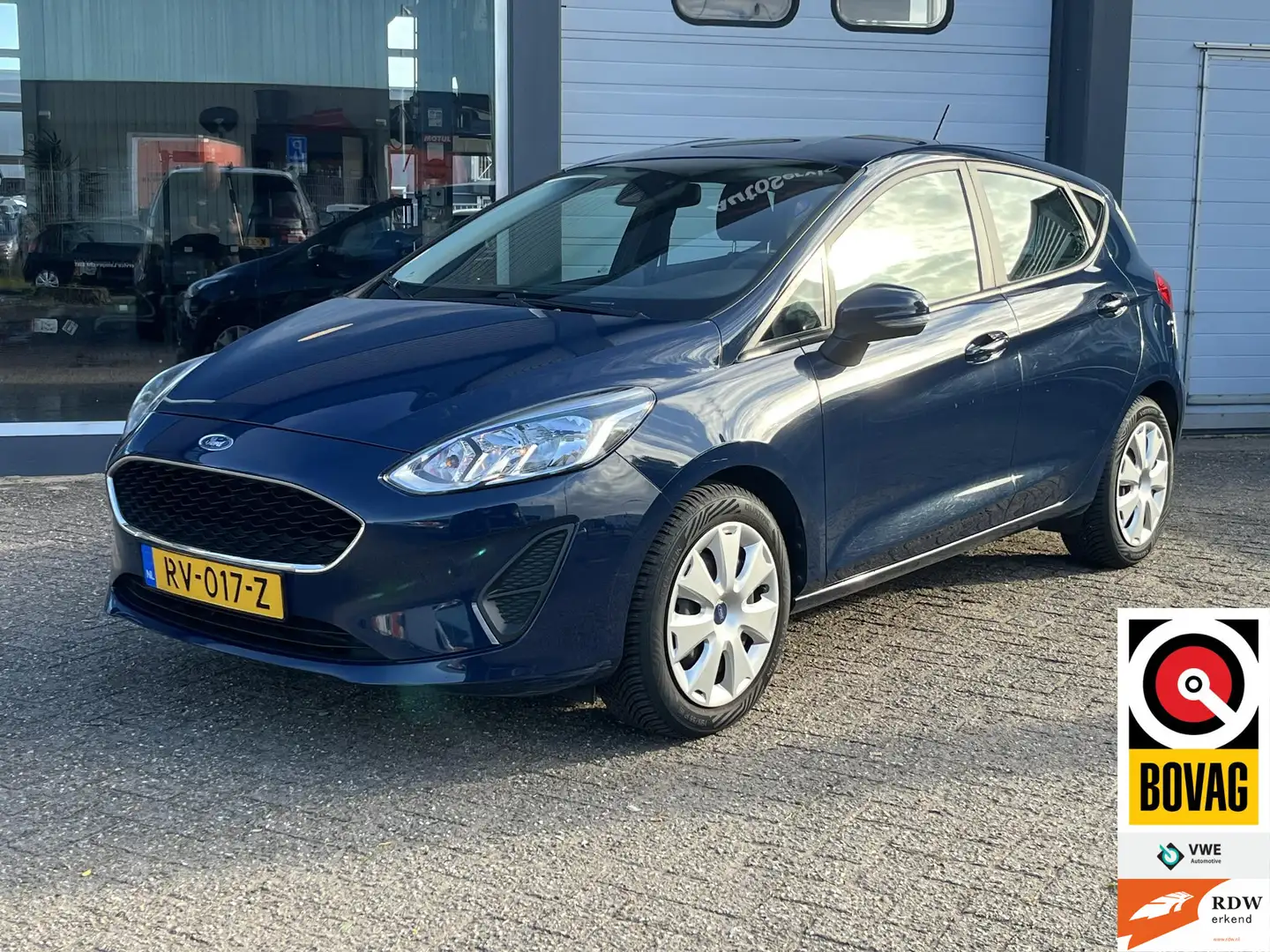 Ford Fiesta 1.1 Trend Blauw - 1