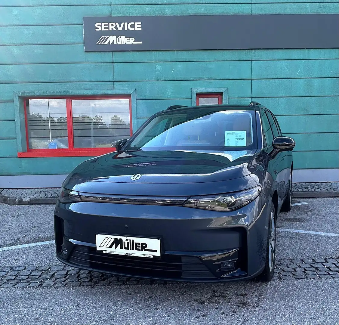 Leapmotor C10 69,9 kWh Design Pro (Reichweite WLTP 424Km) Grau - 1
