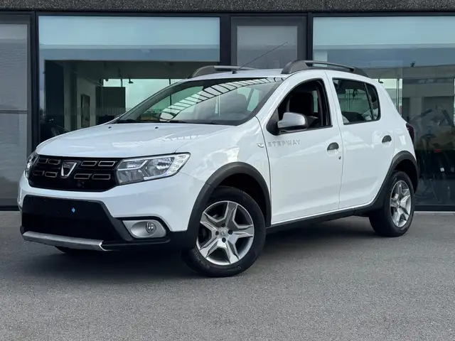 Dacia Sandero STEPWAY PLUS | 1.0 TCe - 100 PK | GPS + CAMERA |