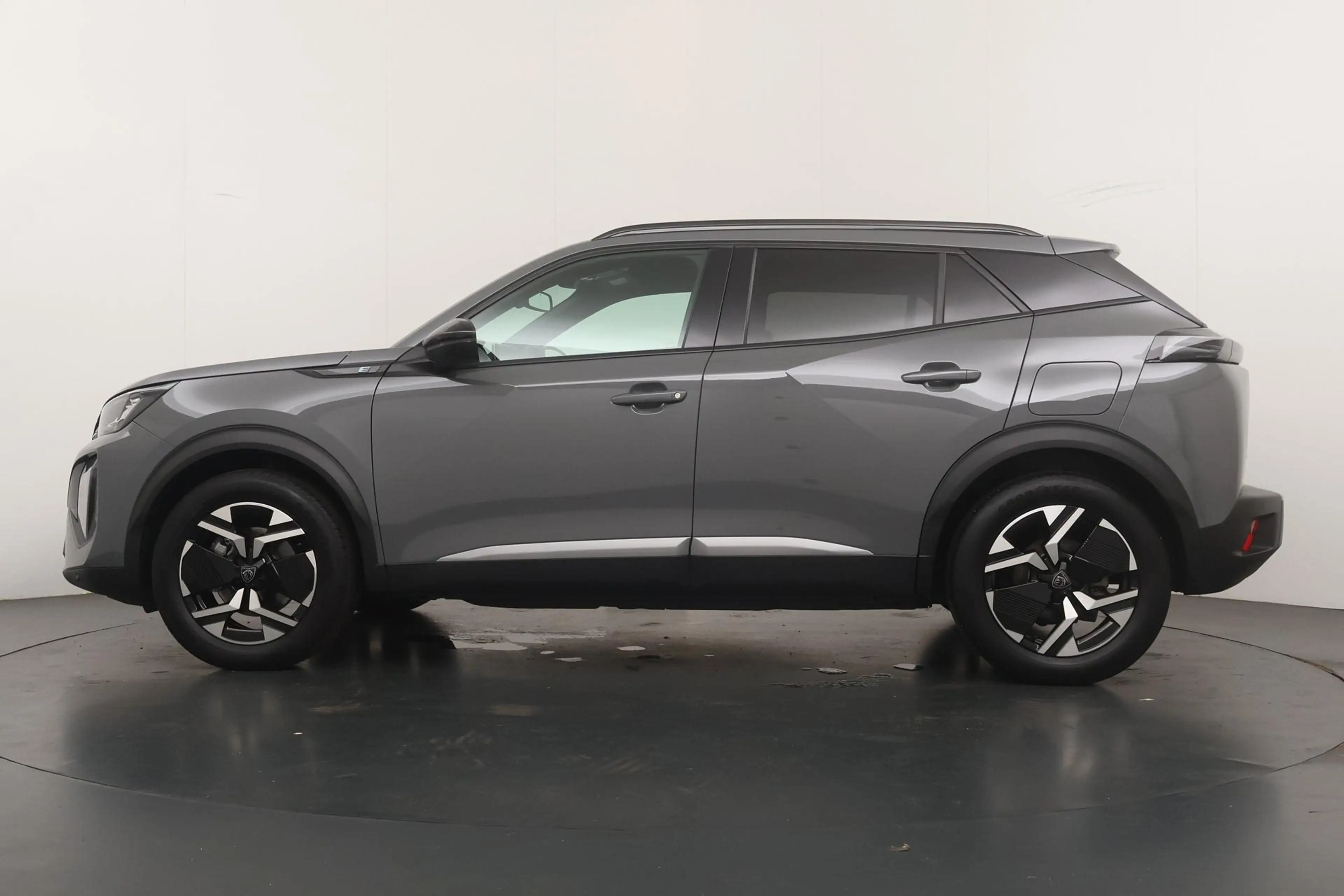 Peugeot e-2008 EV Allure 54 kWh | SOH 95.4% | Adaptieve Cruise Co — photo 3