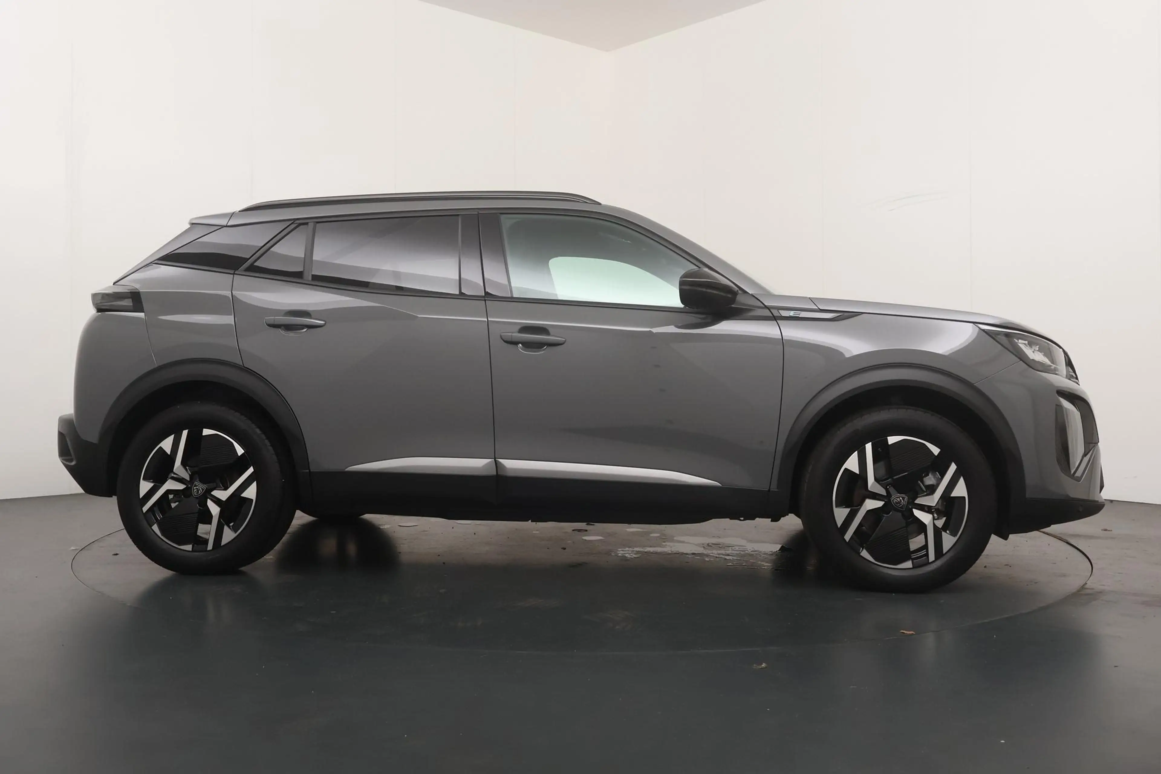 Peugeot e-2008 EV Allure 54 kWh | SOH 95.4% | Adaptieve Cruise Co — photo 11
