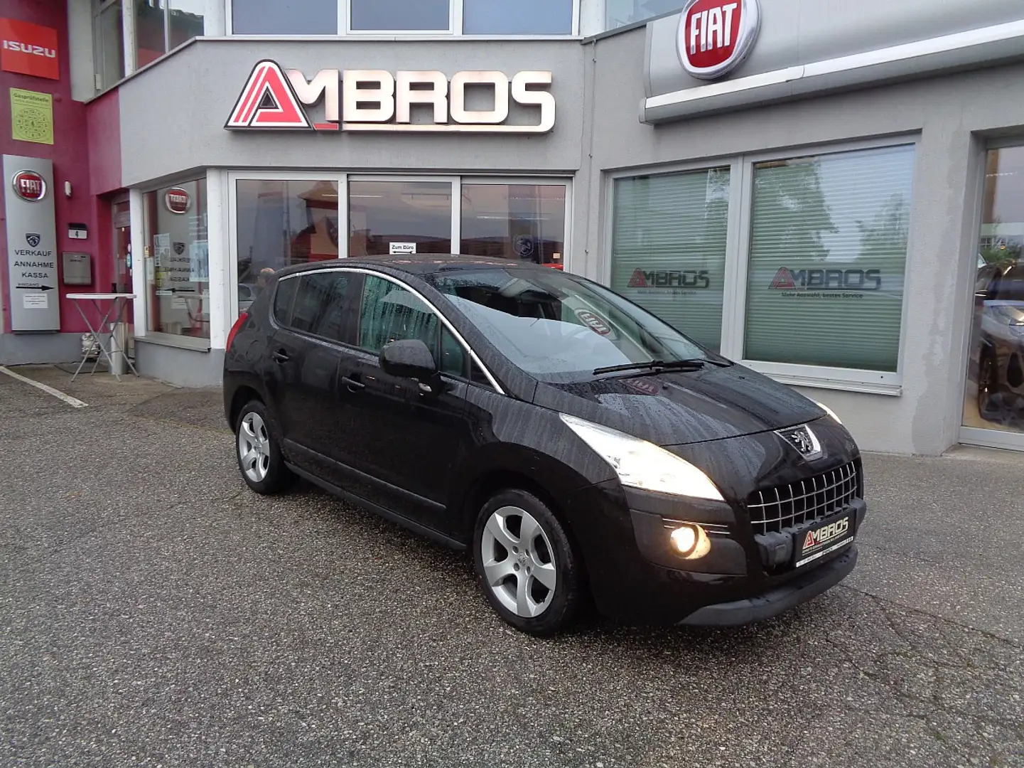 Peugeot 3008 1,6 HDi 115 FAP Professional Line Panorama, Anh... Schwarz - 1