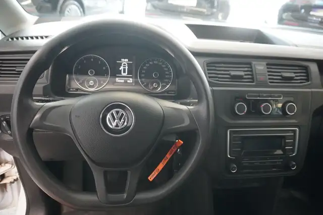 Volkswagen Caddy Maxi view 11