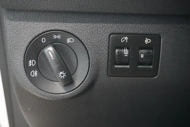 Volkswagen Caddy Maxi view 13