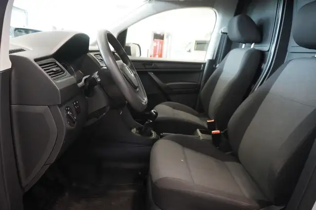 Volkswagen Caddy Maxi view 8