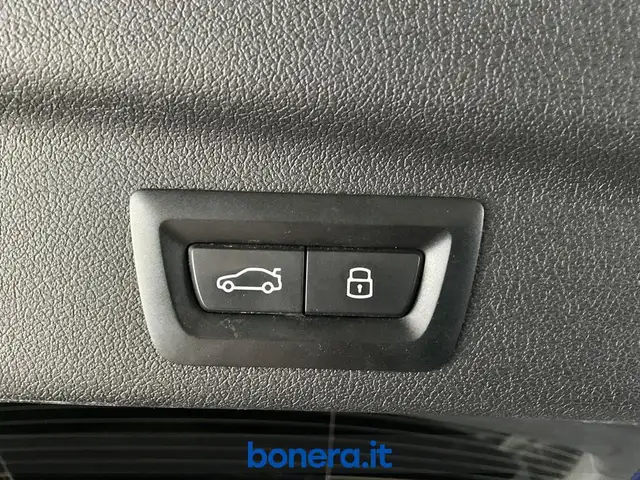 BMW 2 Series view 14