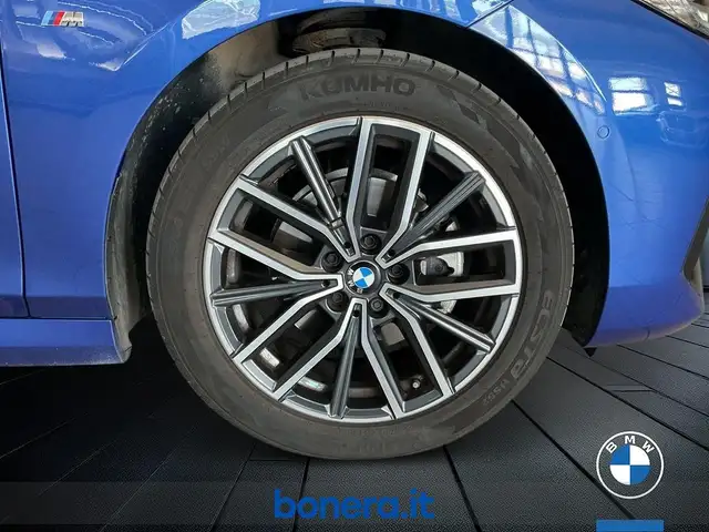 BMW 2 Series view 12
