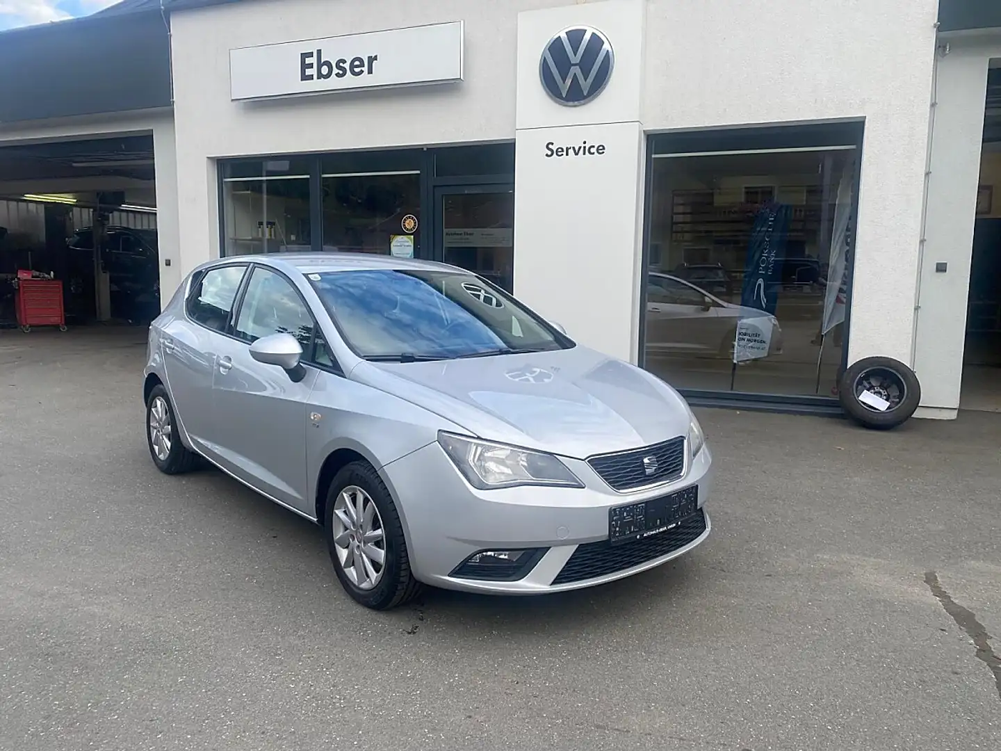 SEAT Ibiza Silber - 1